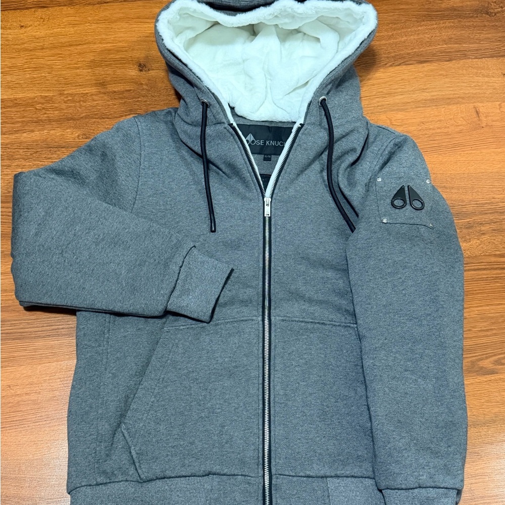 Moose Knuckles Gray Hoodie Size ASIAN XL fits US large